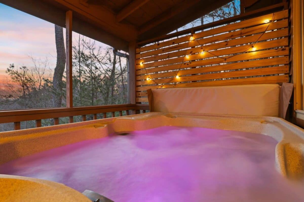 Mountain Views Hot Tub Firepit Close To Town Blue Ridge Bagian luar foto