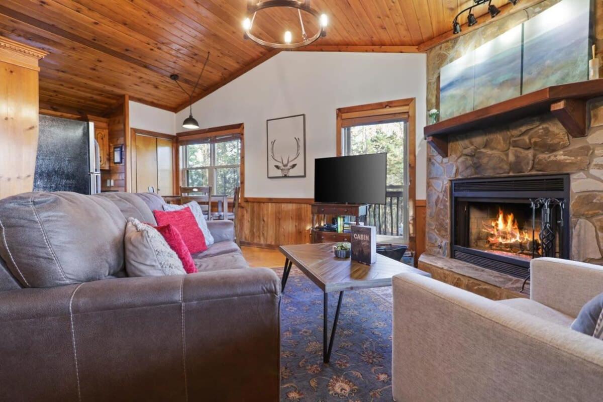 Mountain Views Hot Tub Firepit Close To Town Blue Ridge Bagian luar foto