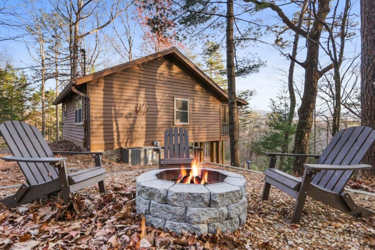 Mountain Views Hot Tub Firepit Close To Town Blue Ridge Bagian luar foto