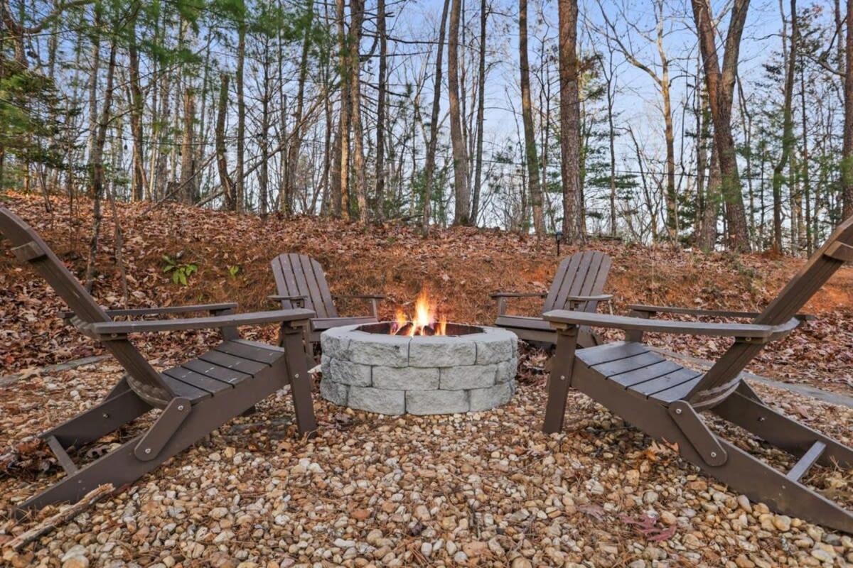 Mountain Views Hot Tub Firepit Close To Town Blue Ridge Bagian luar foto